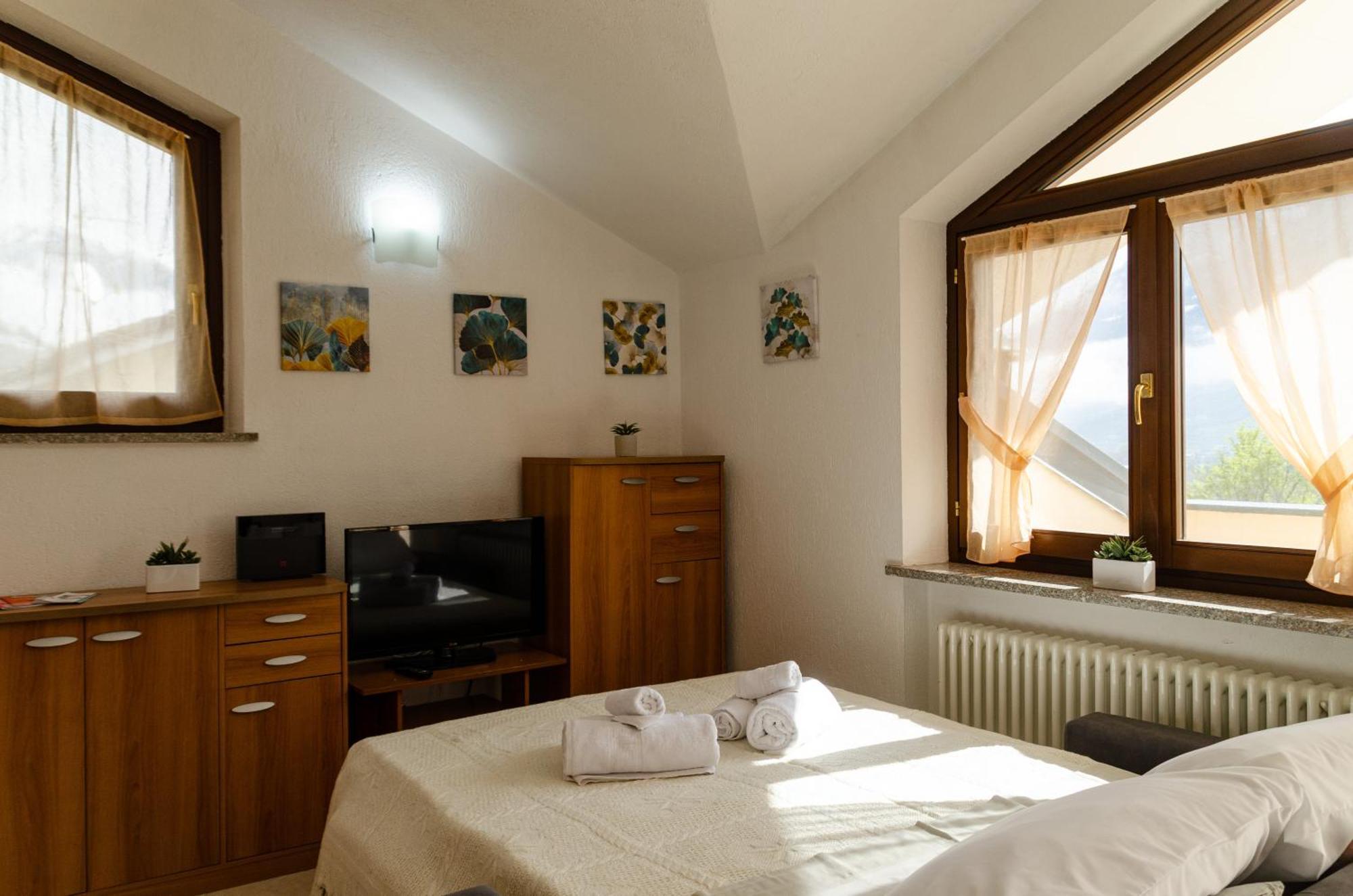 Sarre Skyline Apartment - Relax In Valle D'أَويستا المظهر الخارجي الصورة