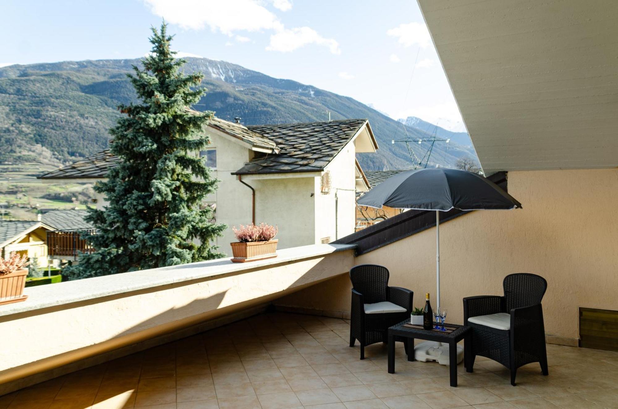 Sarre Skyline Apartment - Relax In Valle D'أَويستا المظهر الخارجي الصورة